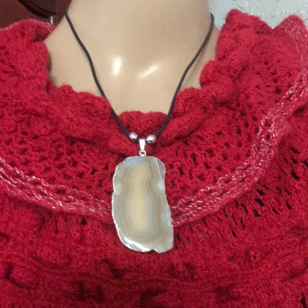 NEW-Agate Slab Necklace